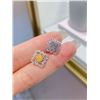 Image 3 : Yellow Diamond Stud Earrings
