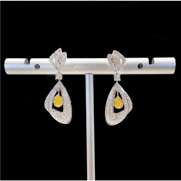 18K Gold Yellow Diamond Earrings