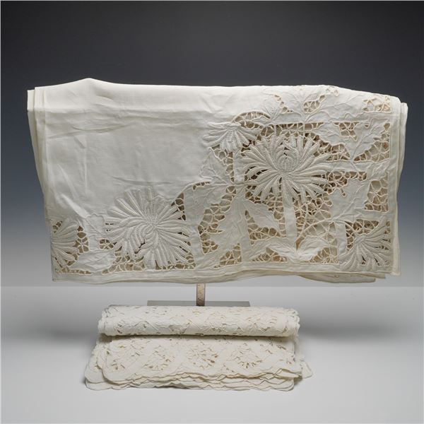9pc Floral Cutwork Embroidered Linen Tablecloth and Placemat Set