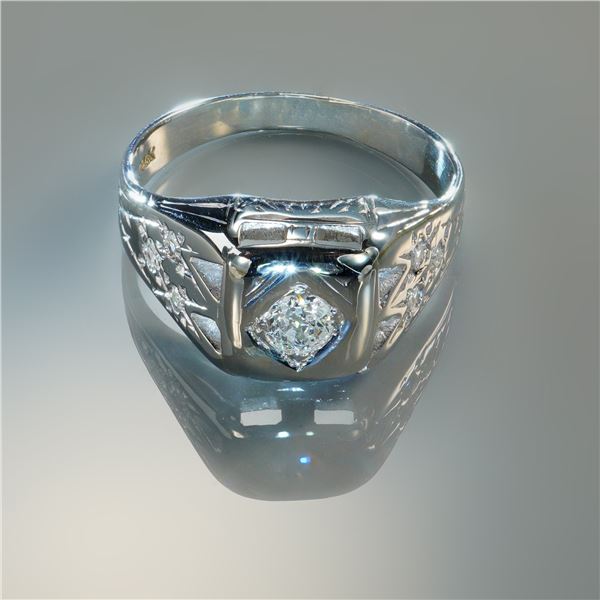 20k White Gold 0.37ctw Diamond Ring