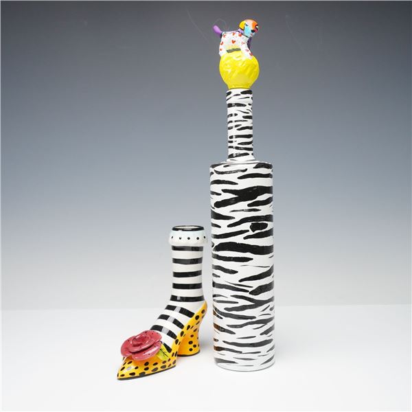 2pc Babs Porcelain Shoe Vase plus ZIV09 Zebra Bottle with Dog Stopper