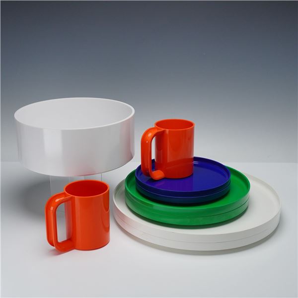 9pc Heller by Massimo Vignelli & Peter Pan Dinnerware