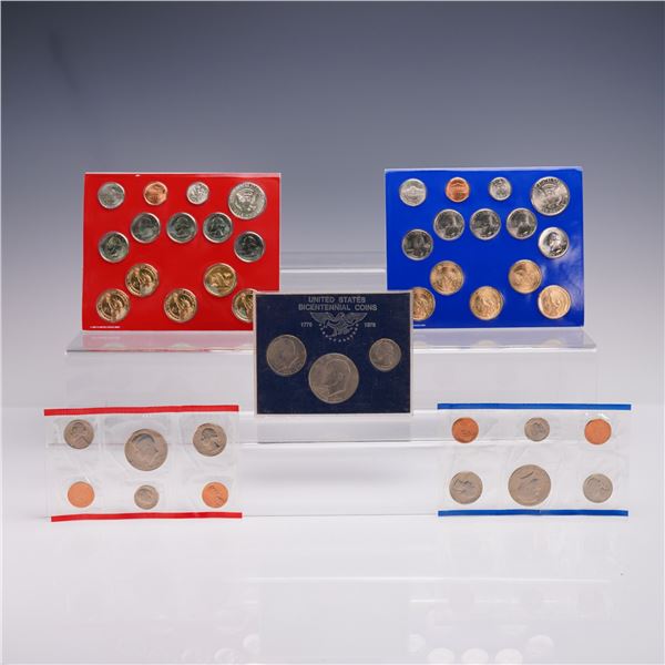 4pc U.S. Mint 1976, 1990, and 2010 Denver and Philadelphia Coin Sets