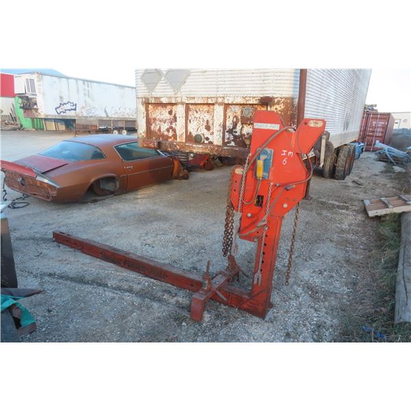 Guy Chert Power-Pull Frame and Body Repair Equipment for Cars and Trucks