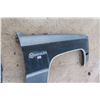 Image 4 : Chevrolet Wrangler Front Panel