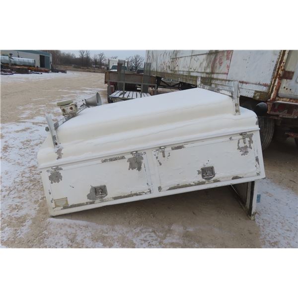 Truck Tool Box Cap – 6' Long – With Ladder Rack