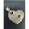 Image 2 : 10K WHITE GOLD 2.3G HEART PENDANT