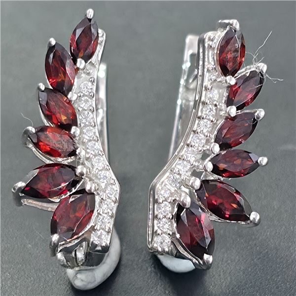 SILVER GARNET(2.3CT) RHODIUM PLATED EARRINGS