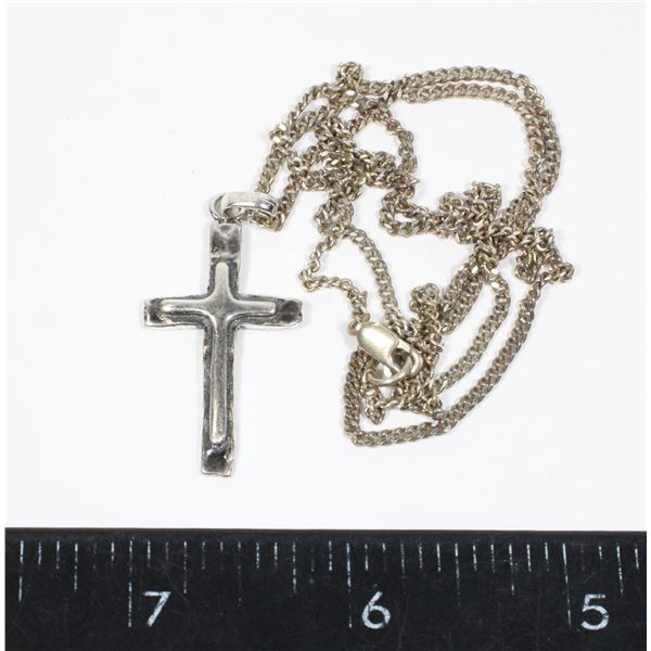 SILVER TONE CROSS PENDANT WITH CHAIN