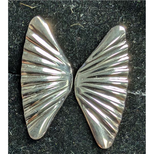 SILVER 1.6G EARRINGS