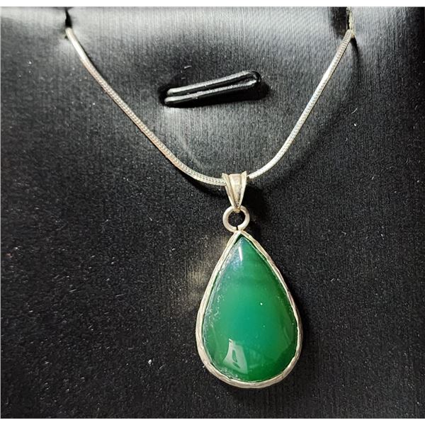 SILVER GREEN AGATE NECKLACE