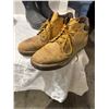 Image 2 : Footwear size 10 1/2