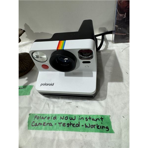 Polaroid now instant camera test tested and working