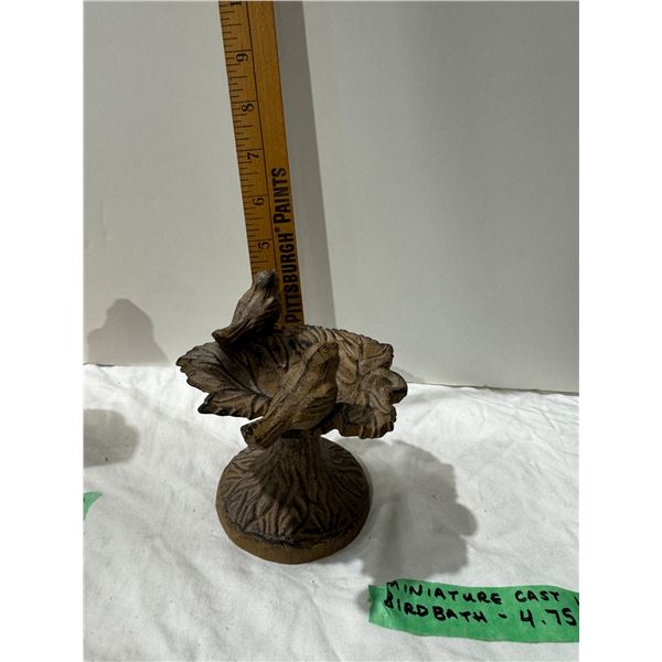 Miniature cast-iron birdbath 4.75 inches