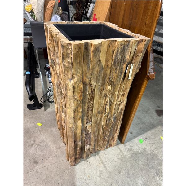 NWT planter