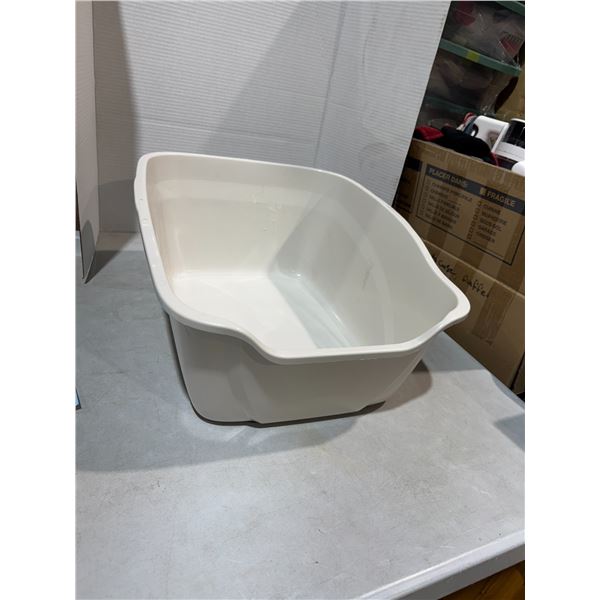 Extra large cat litter pan