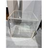 Image 2 : Acrylic display box