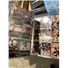 Image 4 : Binder of hockey cards