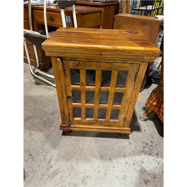 Cabinet measures 21" x 13" x 28" tall