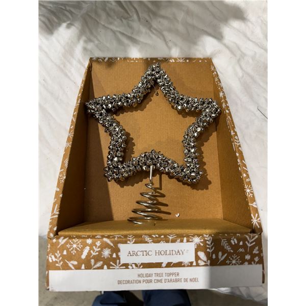 Holiday tree topper