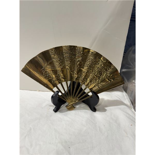 Brass fan stand