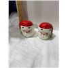 Image 1 : Vintage salt and pepper shakers