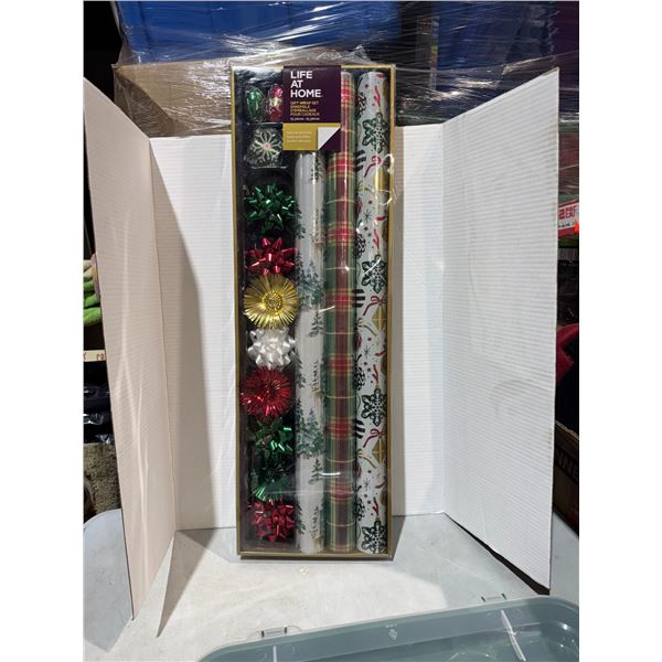 New Christmas gift wrap set