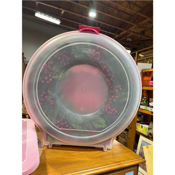 Wreath holder and wreath