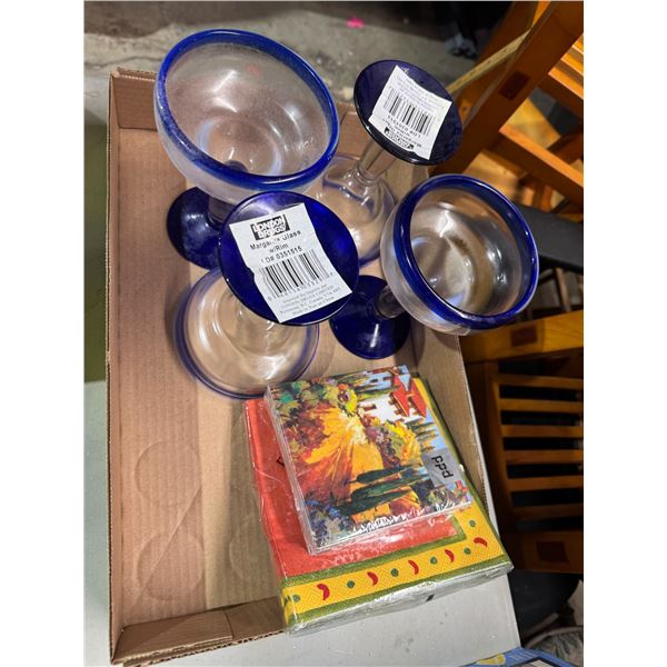 Margarita, glasses, and napkins