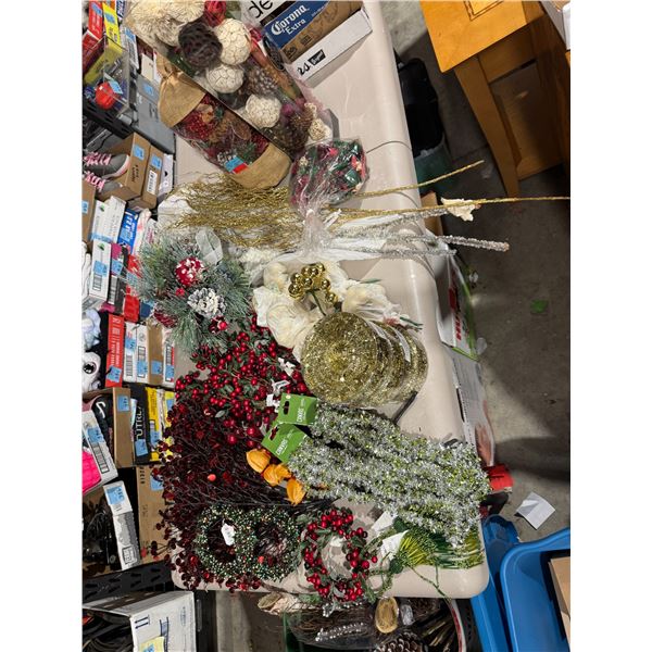 Christmas decor/crafting