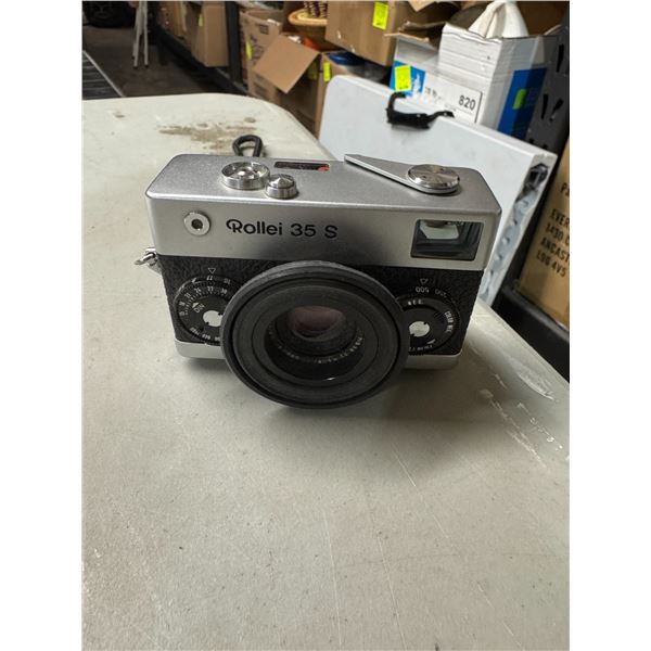 ROLLE  35 S camera