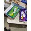 Image 1 : SWIFFER items