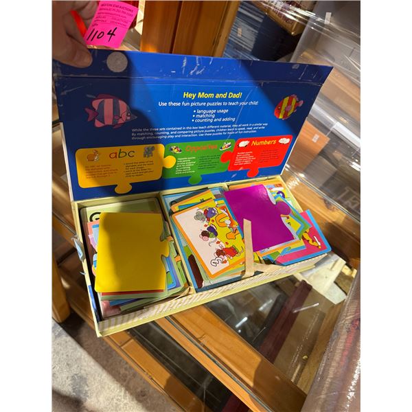 Early learning puzzle set