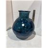 Image 1 : recycled glass vase