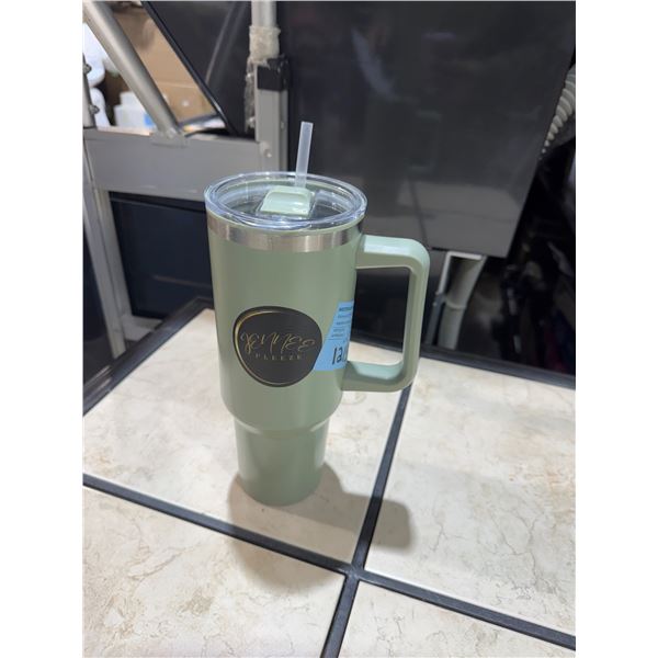 Green JENNEE breeze water bottle