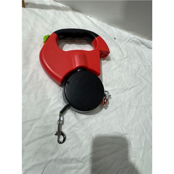 Retractable leash – double cables