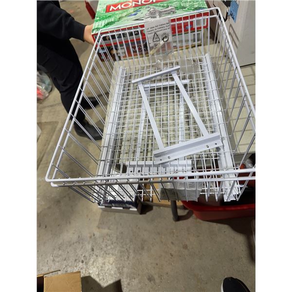 Cupboard sliding baskets