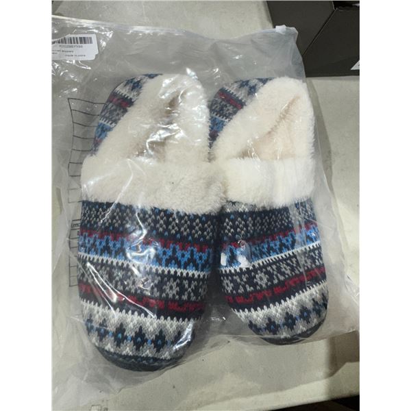 Slippers size XL