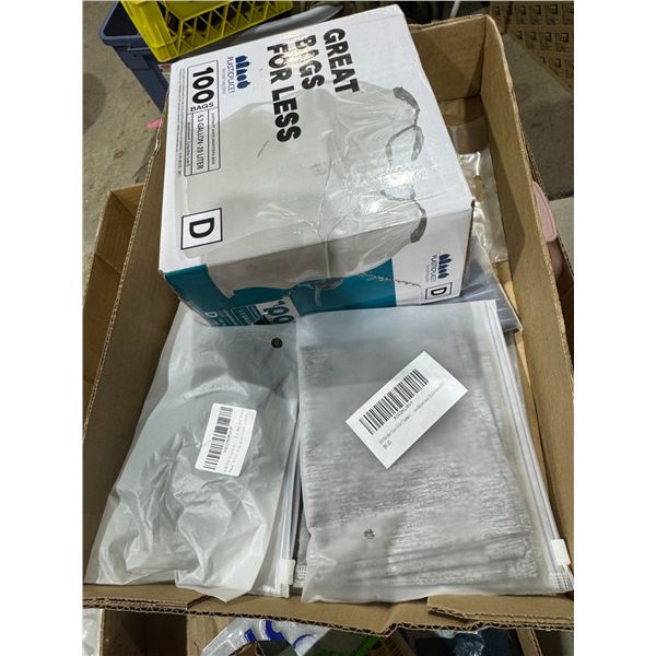 Bags and face masks for summer