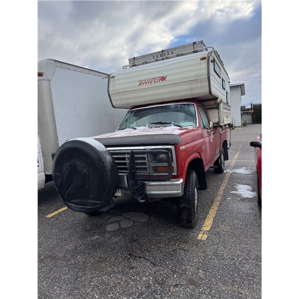 Estate vehicle 1986 Ford Tuck & camper 4x4 drive standard has not been started may need new ignition