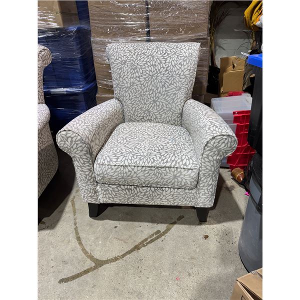 Accent chair