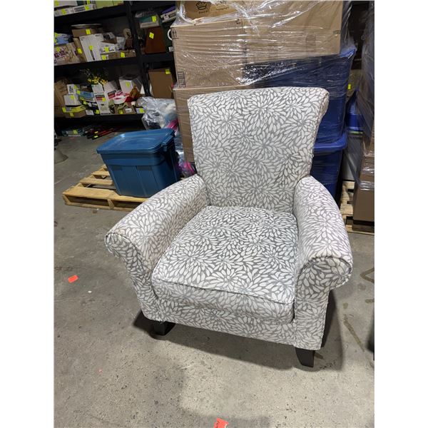 Accent chair