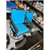 Image 2 : 2 patio swivel chairs missing one cushion