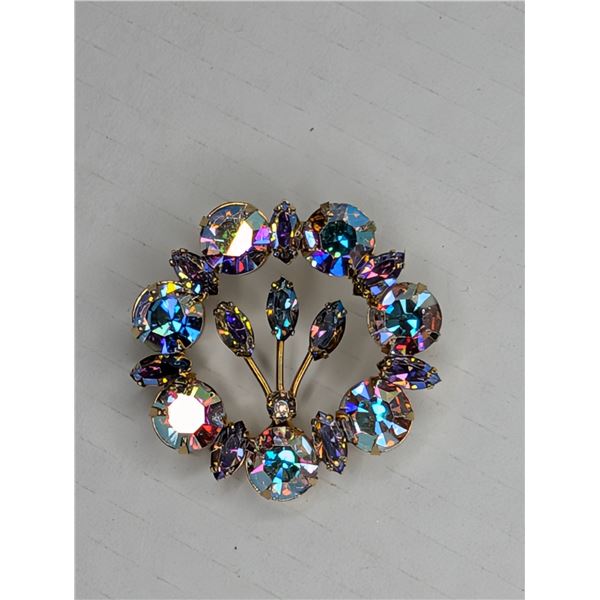 Crystal brooch - missing pin