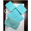 Image 1 : Tiffany and Co. packaging