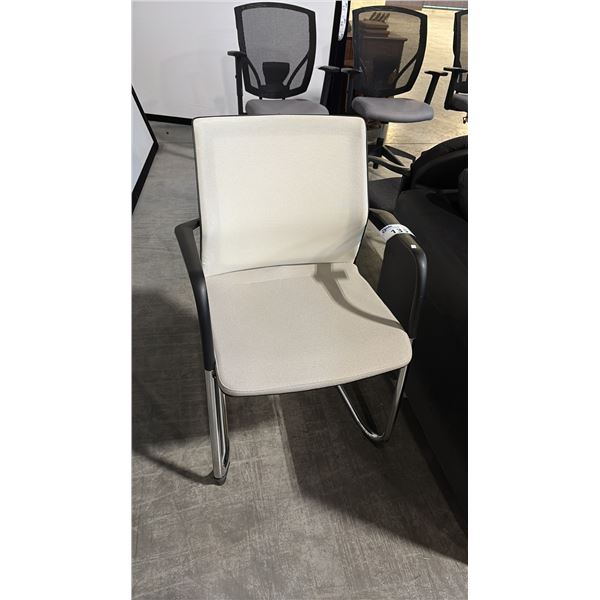 BEIGE PROJEK  CLIENT CHAIR