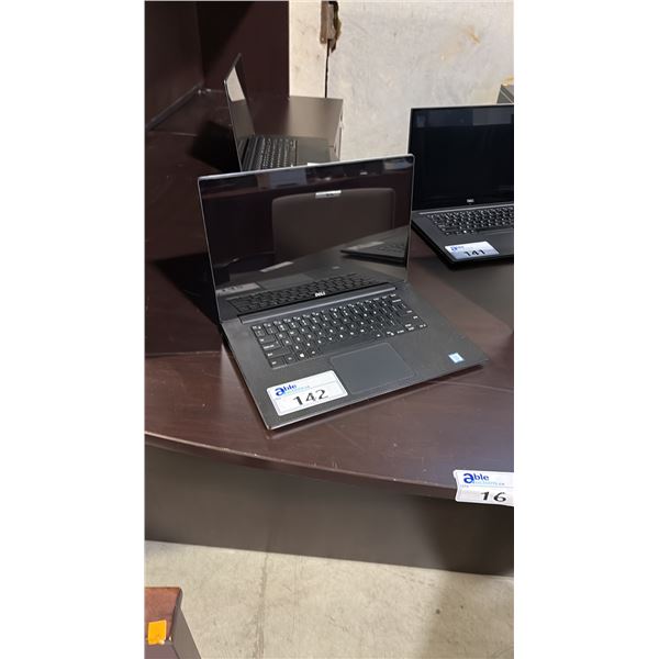 DELL PRECISSION 5520 INTEL XEON 15" LAPTOP - NO POWER SUPPLY - WIPED HARD DRIVE