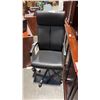 BLACK HI-BACK OFFICE CHAIR