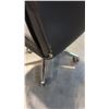 Image 2 : BLACK HYPNOS MID BACK EXECUTIVE CHAIR - COSMETIC DAMAGE