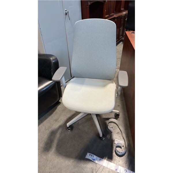 GRAY DEMETER MID-BACK CHAIR